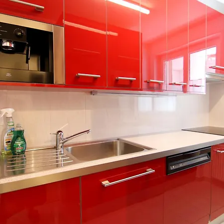 Viktoria B16 By Apartment Arosa