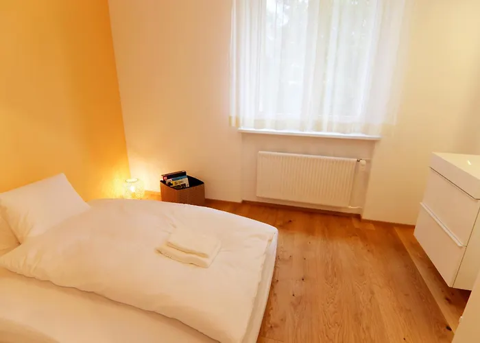 Viktoria B16 By Daire *